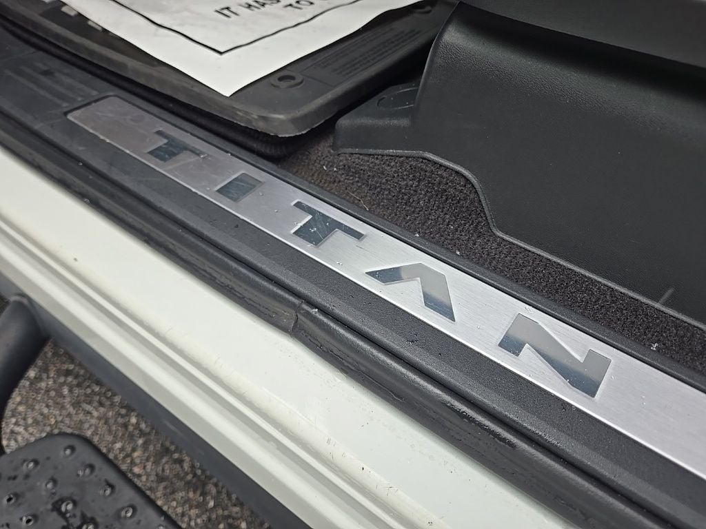 2021 Nissan Titan SV