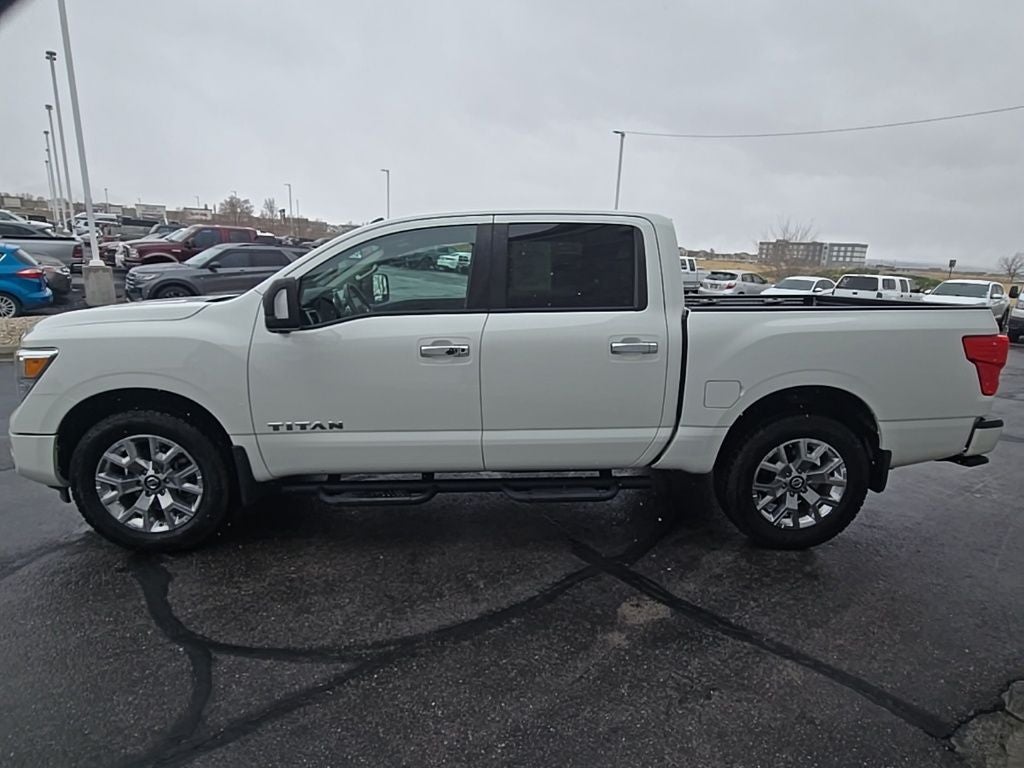 2021 Nissan Titan SV