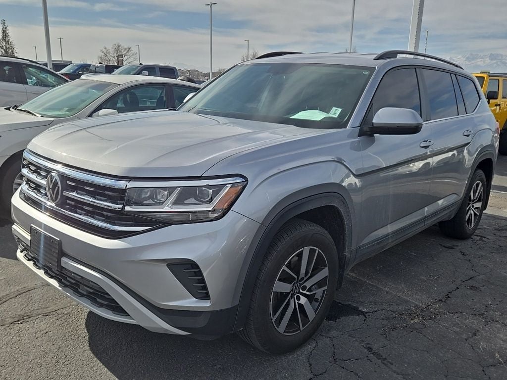 2022 Volkswagen Atlas 2.0T SE + Heated Comfort Front Bucket Seats