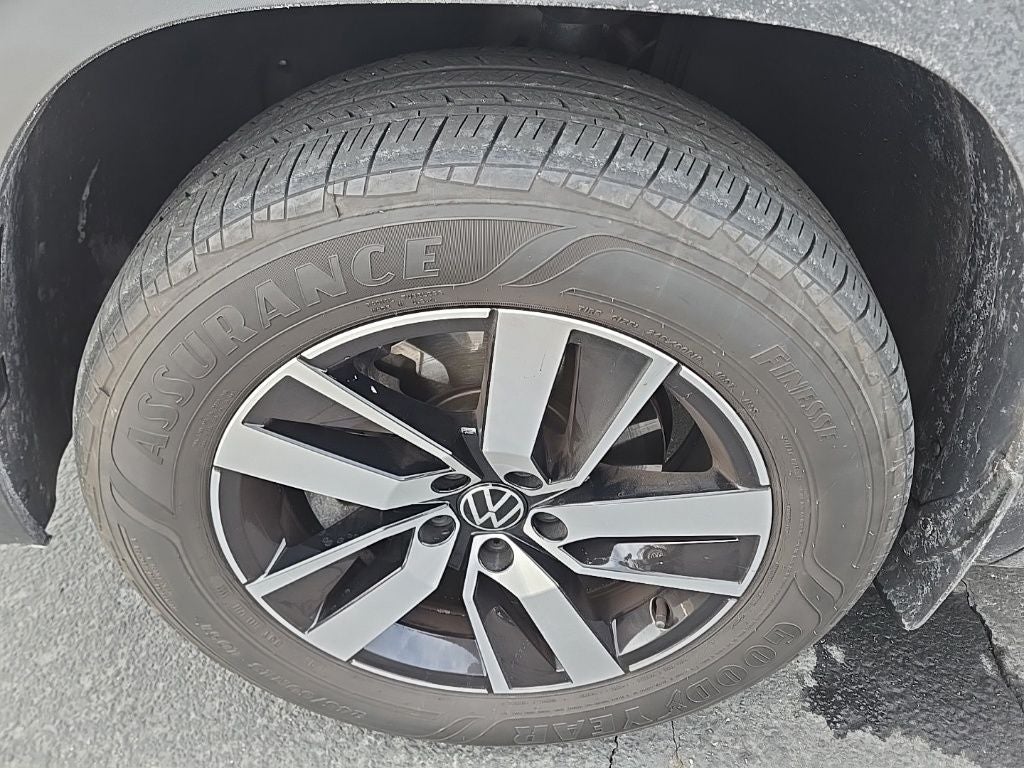 2022 Volkswagen Atlas 2.0T SE + Heated Comfort Front Bucket Seats