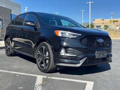 2022 Ford Edge ST