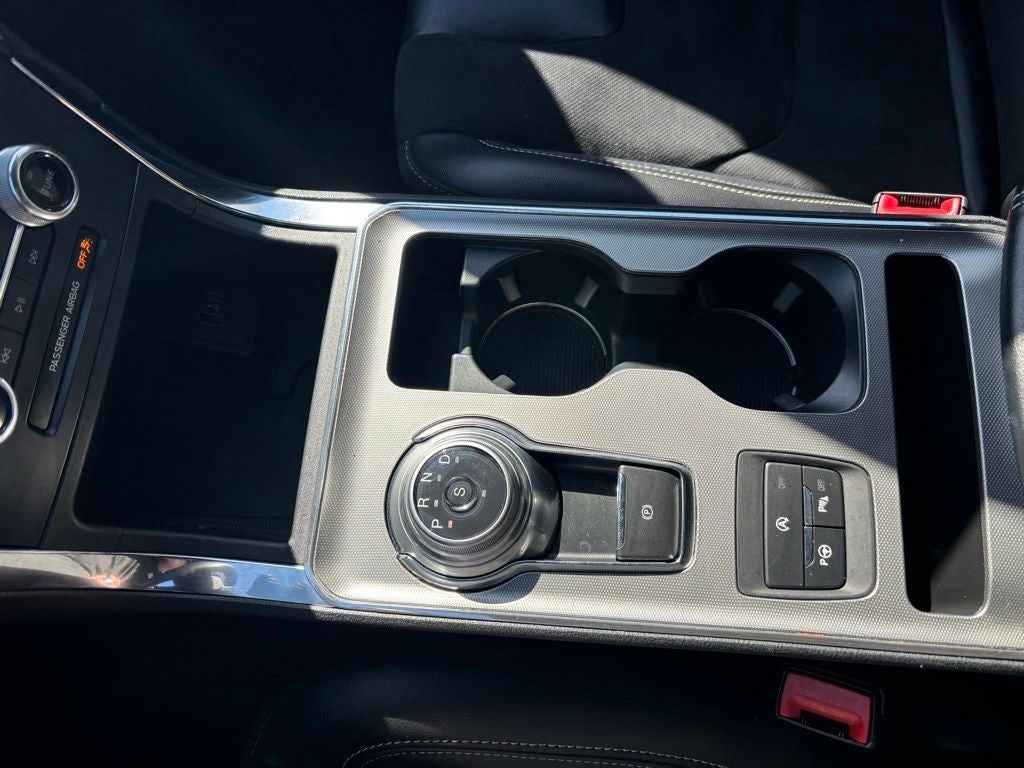 2022 Ford Edge ST