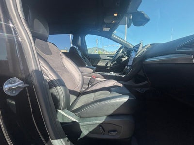 2022 Ford Edge ST