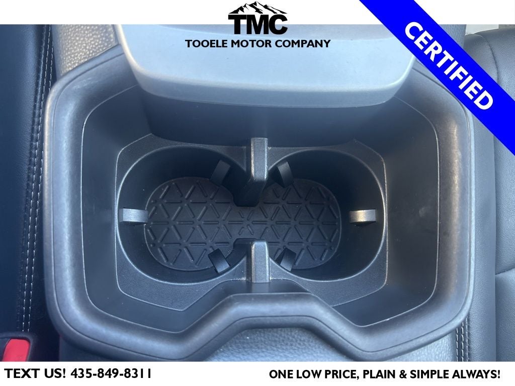 2024 Toyota RAV4 XLE Premium + Moonroof