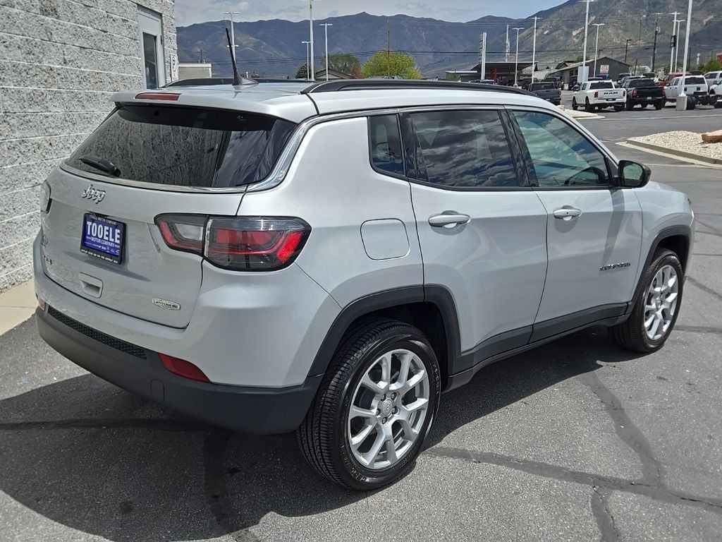 2024 Jeep Compass Latitude Lux