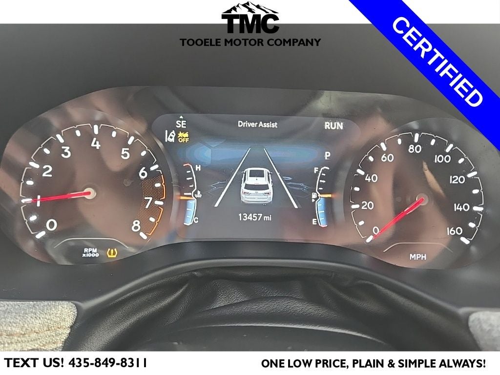 2024 Jeep Compass Latitude Lux + Lane Assist + Heated Front Seats & Steering Whee