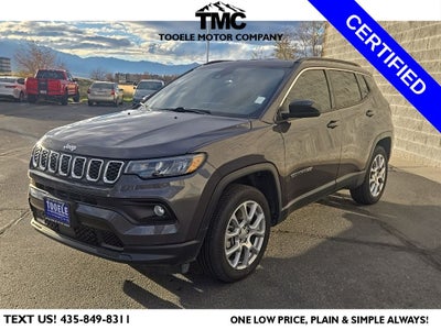 2024 Jeep Compass Latitude Lux + Lane Assist + Heated Front Seats & Steering Whee