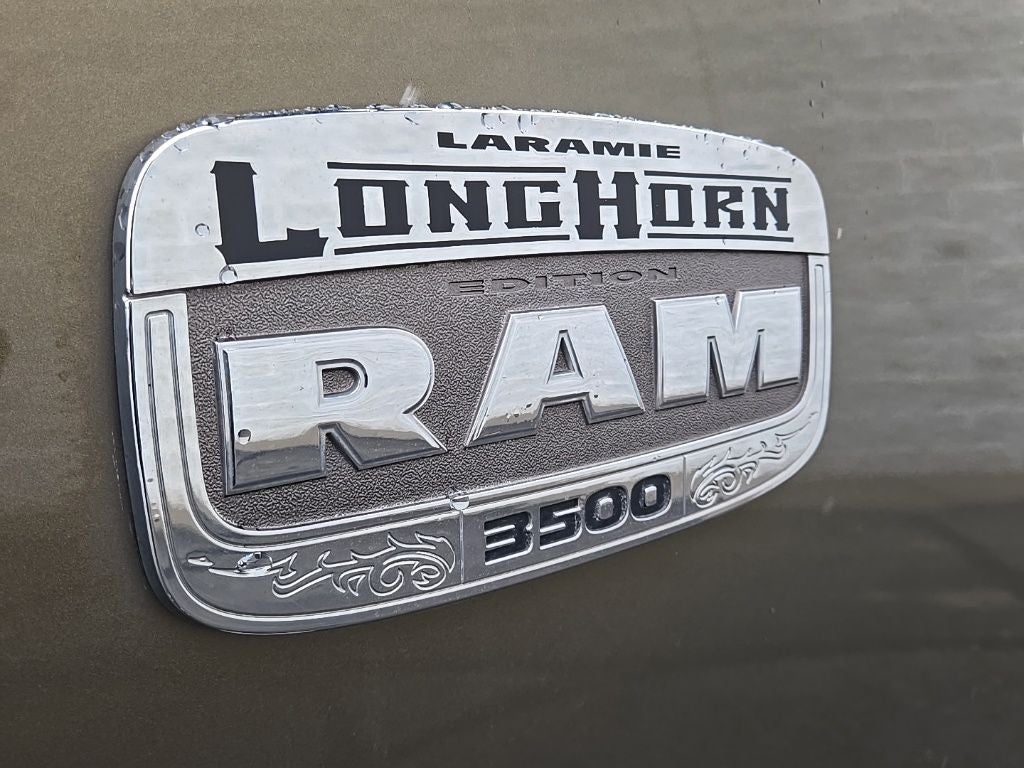 2015 RAM 3500 Laramie Longhorn + Power Moonroof