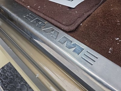 2015 RAM 3500 Laramie Longhorn + Power Moonroof