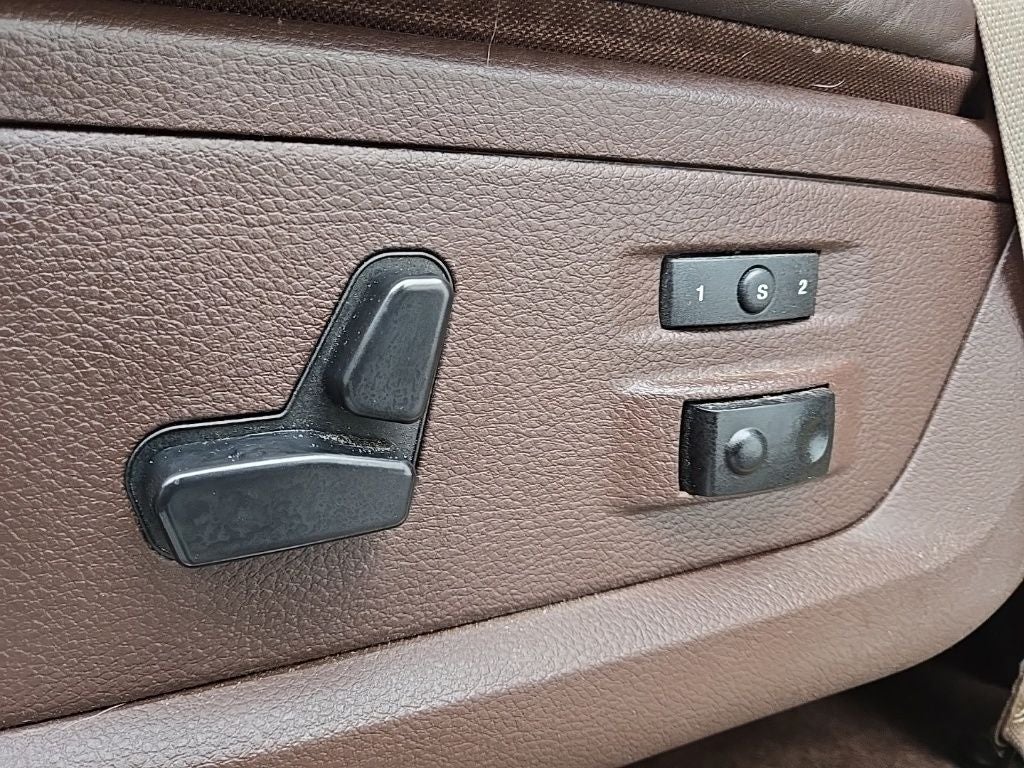 2015 RAM 3500 Laramie Longhorn + Power Moonroof