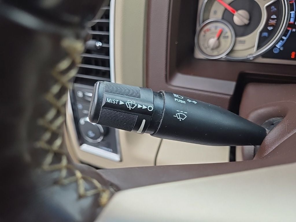 2015 RAM 3500 Laramie Longhorn + Power Moonroof