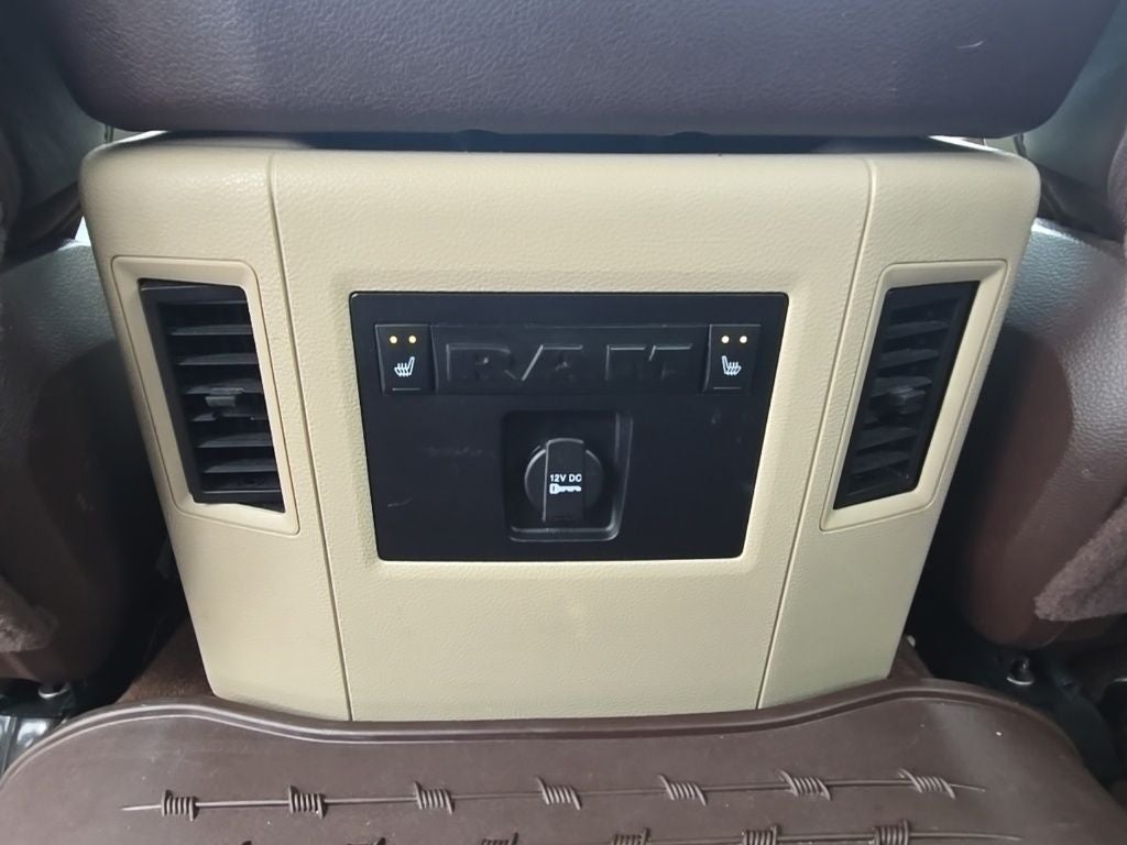 2015 RAM 3500 Laramie Longhorn + Power Moonroof