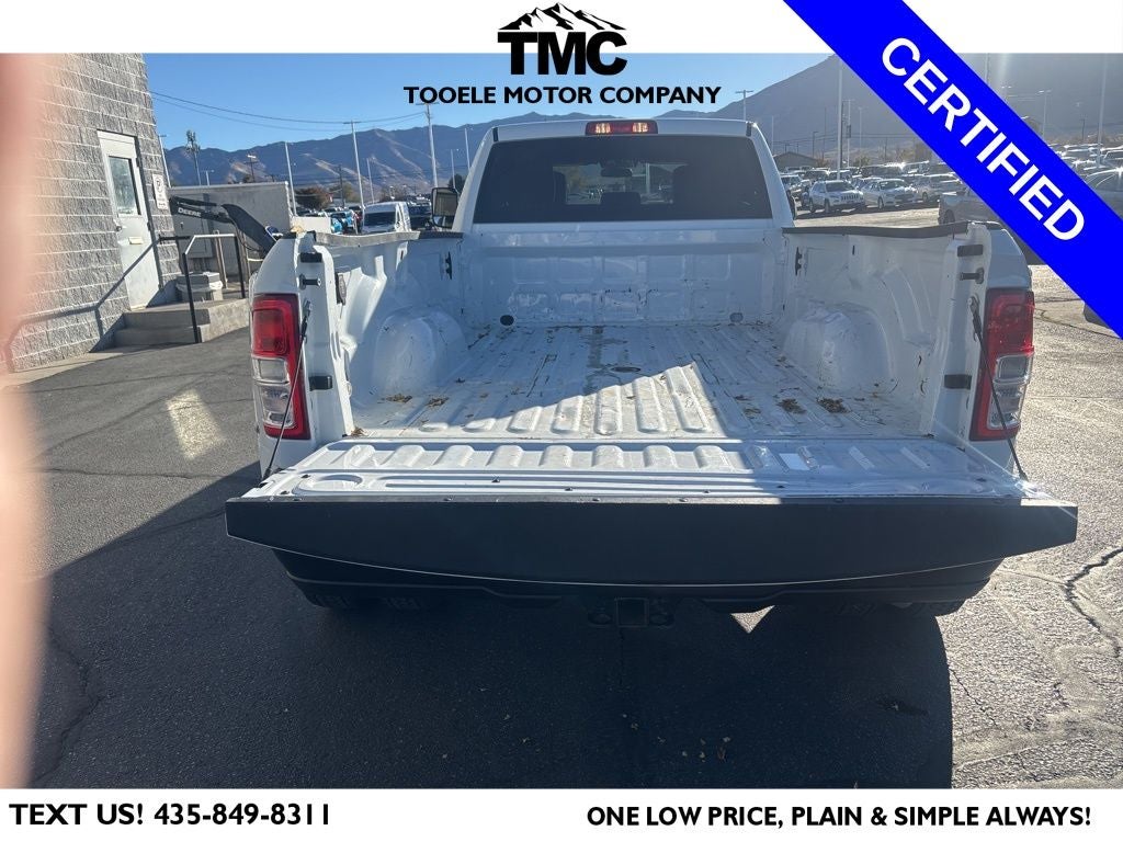 2022 RAM 3500 Tradesman + Keyless Entry + Push-Button Start