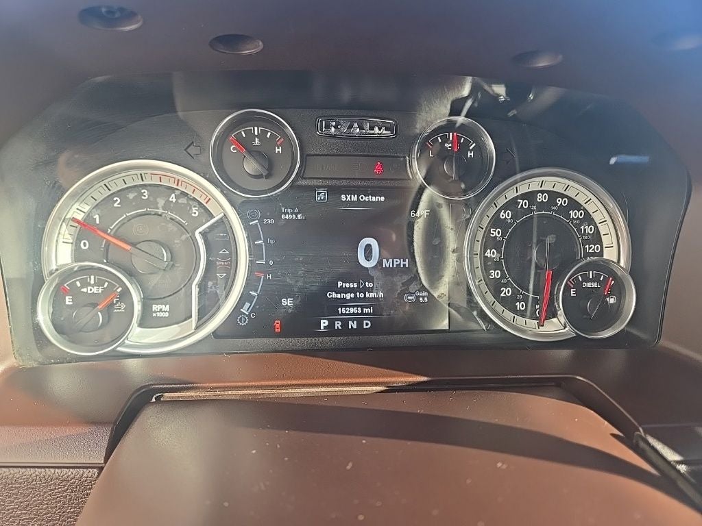 2013 RAM 3500 Laramie + Moonroof + Quick Order Package 2FH