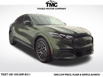 2025 Ford Mustang Mach-E Premium