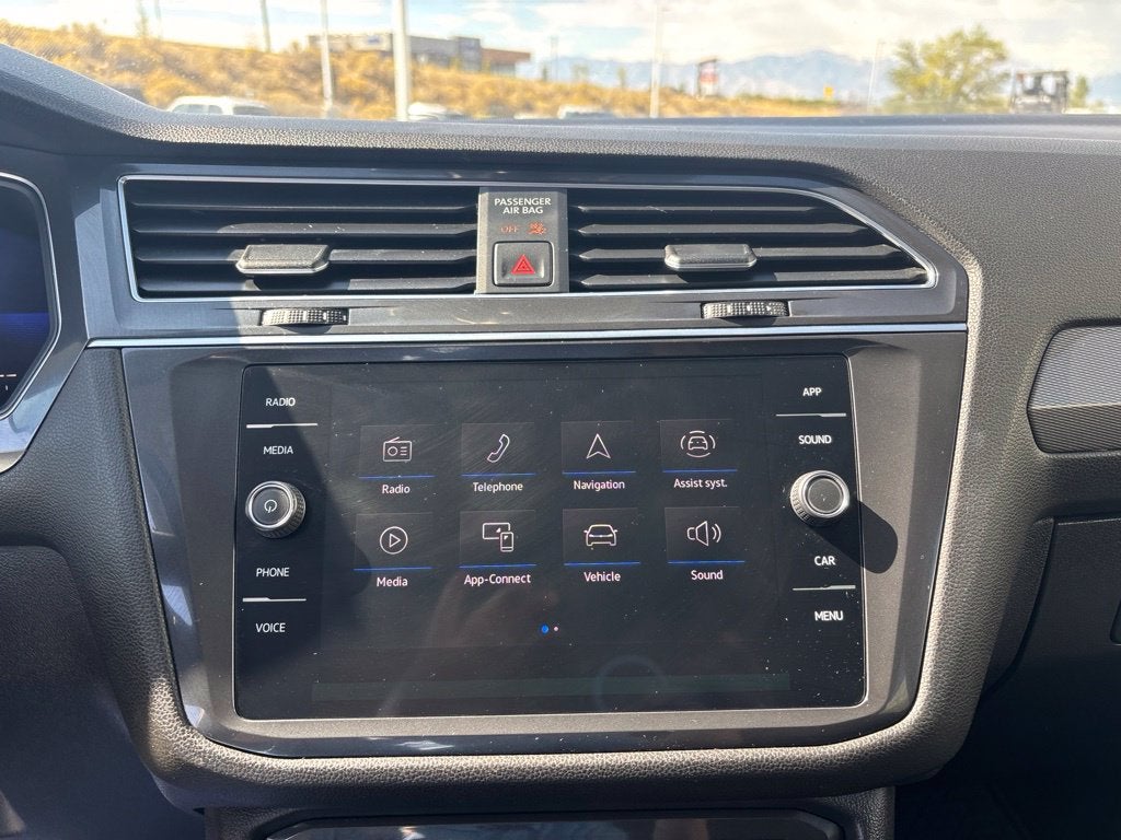 2022 Volkswagen Tiguan 2.0T SE