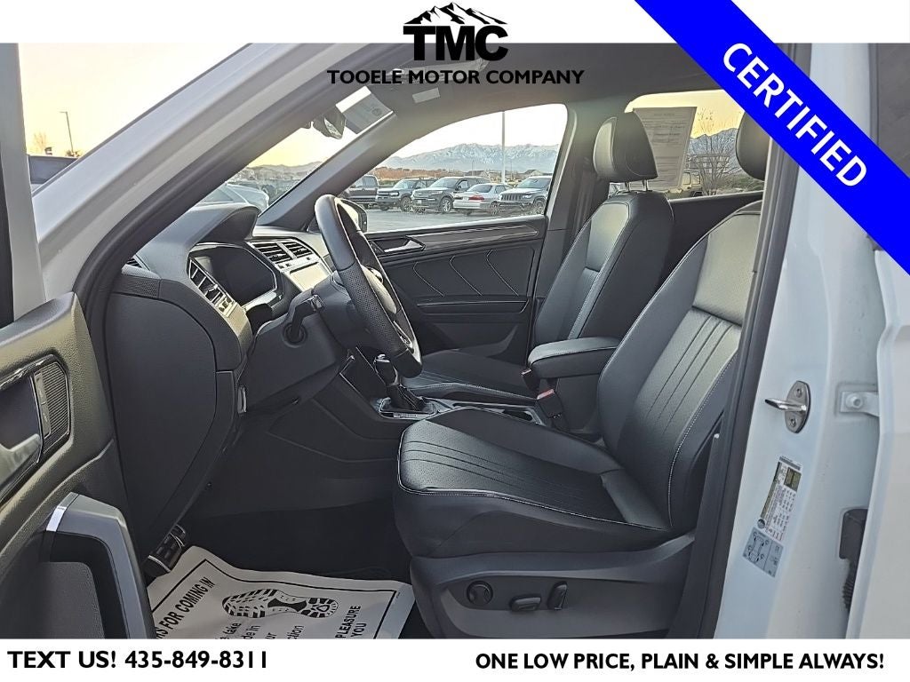 2022 Volkswagen Tiguan 2.0T SE R-Line Black