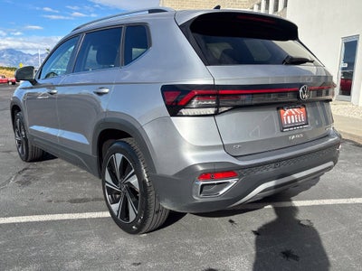 2025 Volkswagen Taos 1.5T SE
