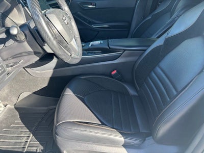 2019 Toyota Avalon Hybrid XSE