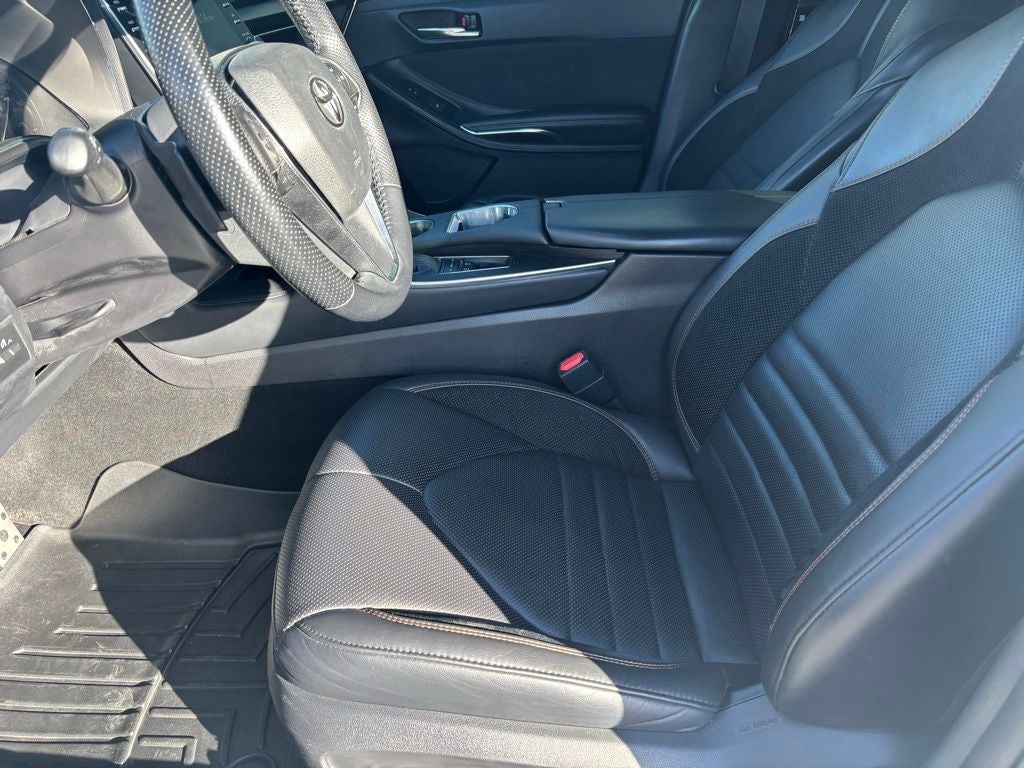 2019 Toyota Avalon Hybrid XSE