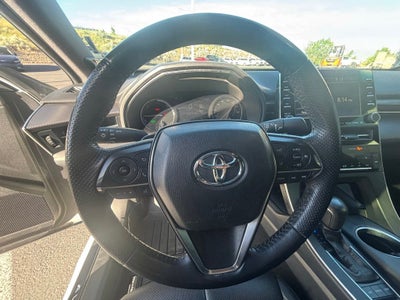2019 Toyota Avalon Hybrid XSE