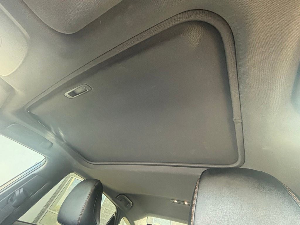 2019 Toyota Avalon Hybrid XSE