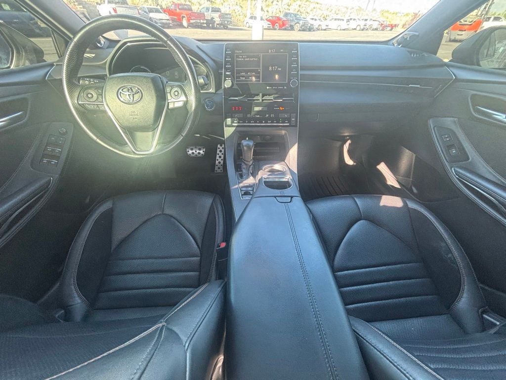 2019 Toyota Avalon Hybrid XSE
