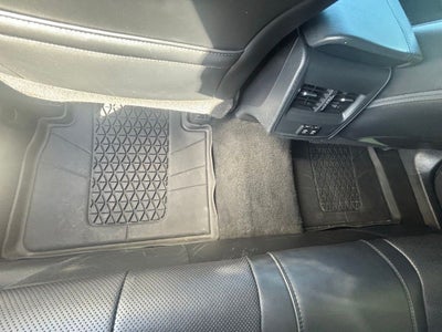 2019 Toyota Avalon Hybrid XSE