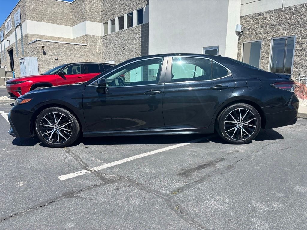 2021 Toyota Camry SE