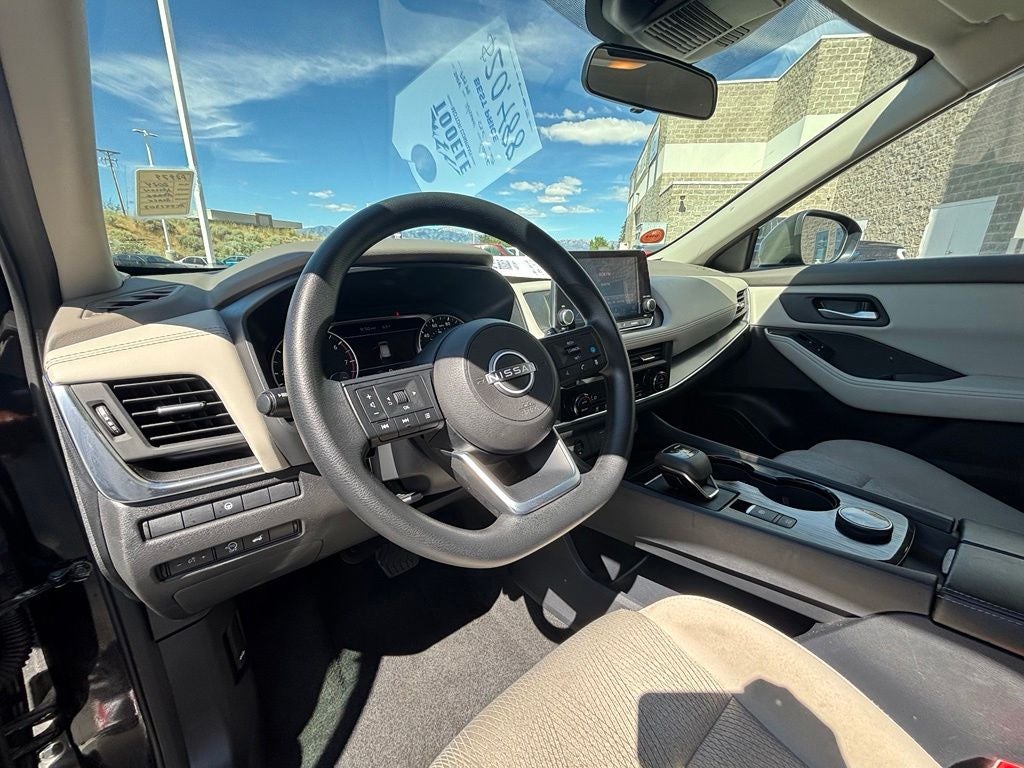 2024 Nissan Rogue SV