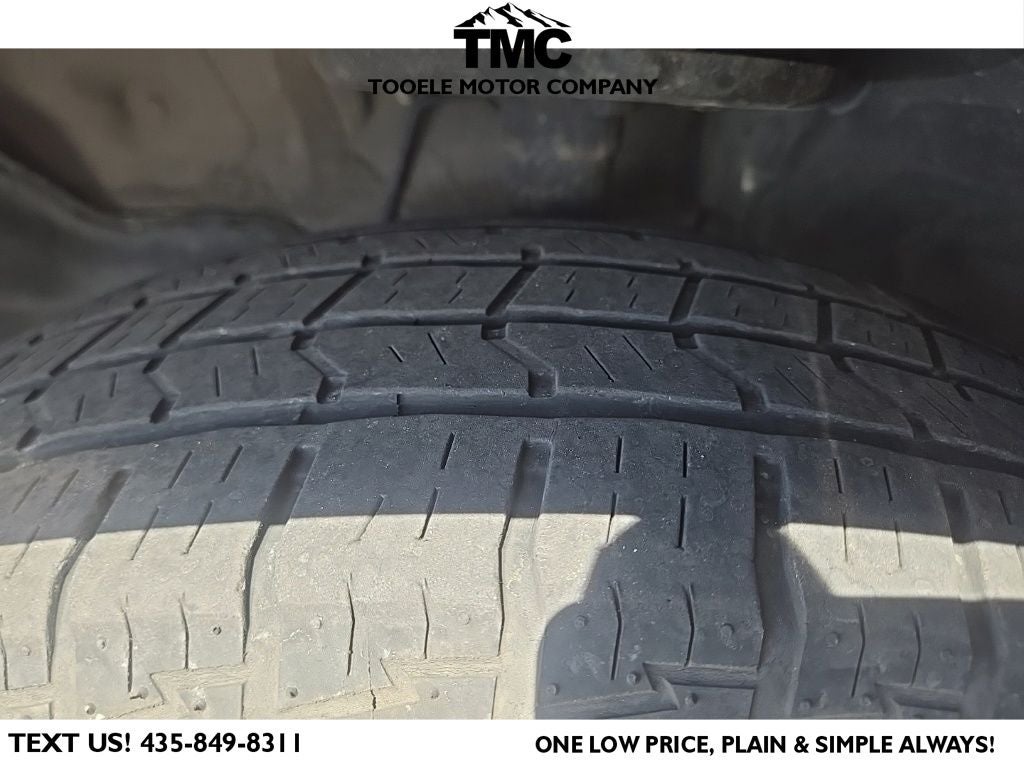 2017 Nissan Pathfinder SV