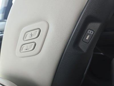 2025 Hyundai Santa Fe Hybrid Calligraphy + Moonroof + Heated 1st & 2nd Row Seats