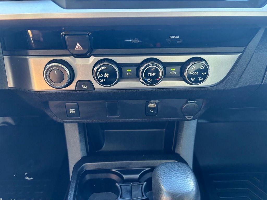 2016 Toyota Tacoma SR5