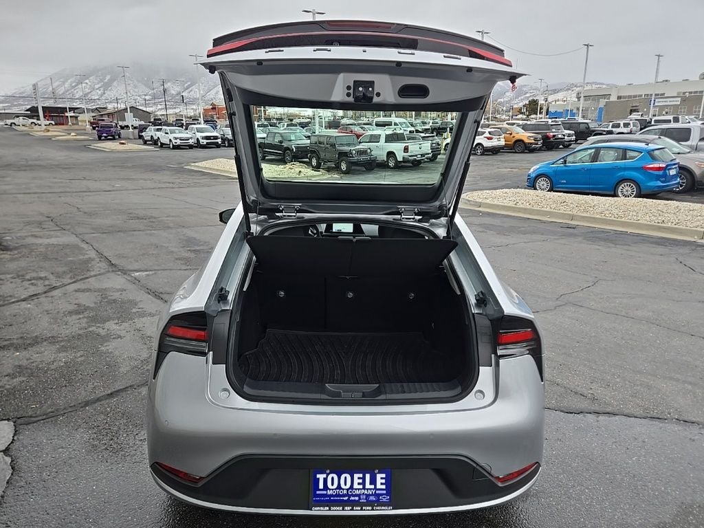 2024 Toyota Prius LE AWD