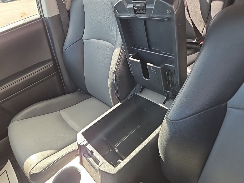 2019 Toyota 4Runner SR5 Premium + Heated Front Seats