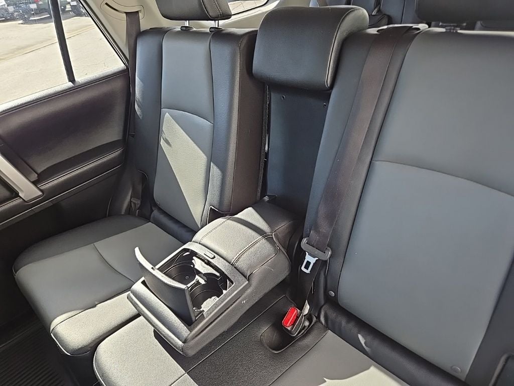 2019 Toyota 4Runner SR5 Premium + Heated Front Seats