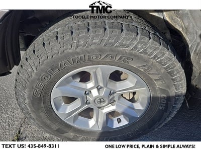 2019 Toyota 4Runner SR5 Premium + Heated Front Seats