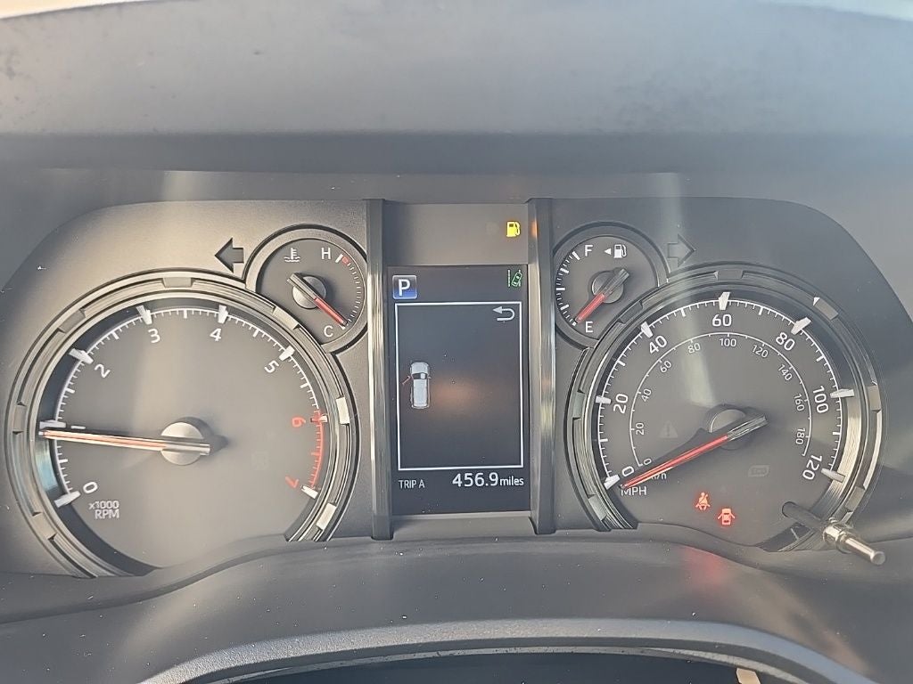 2022 Toyota 4Runner SR5 w/ Third Row Seat