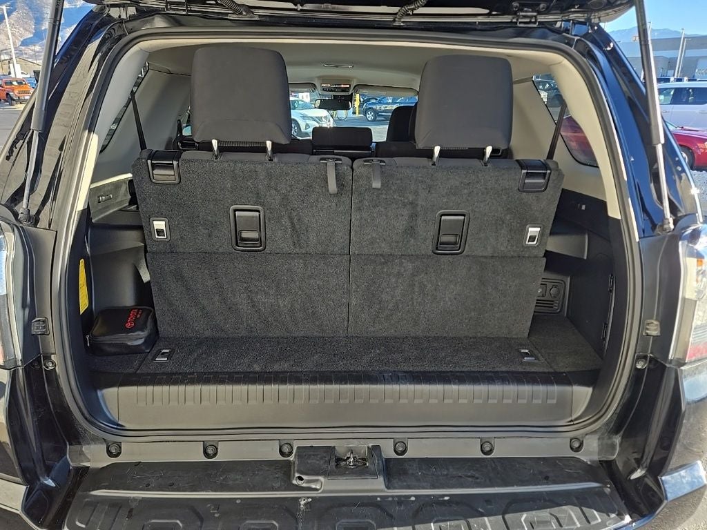 2024 Toyota 4Runner SR5 + Keyless Entry