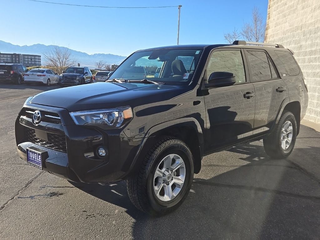 2024 Toyota 4Runner SR5 + Keyless Entry