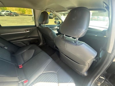 2018 Toyota Camry SE