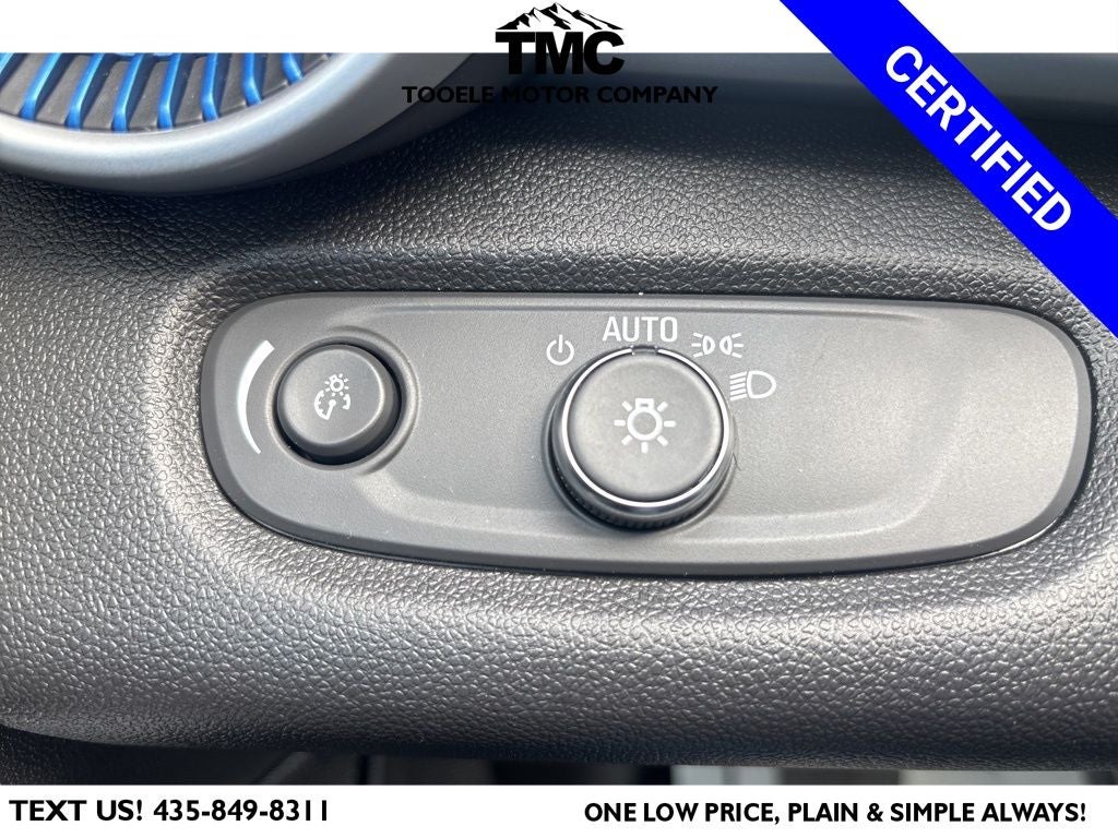 2025 Chevrolet Trax LS + Lane Keep Assist w\ Lane Departure Warning