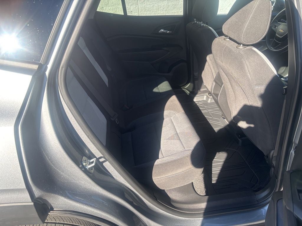 2025 Chevrolet Trax LS + Lane Keep Assist