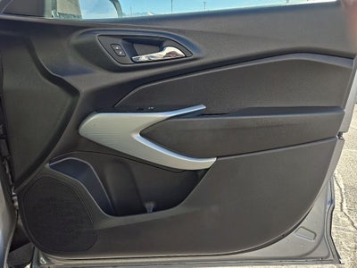 2025 Chevrolet Trax LS + Lane Keep Assist