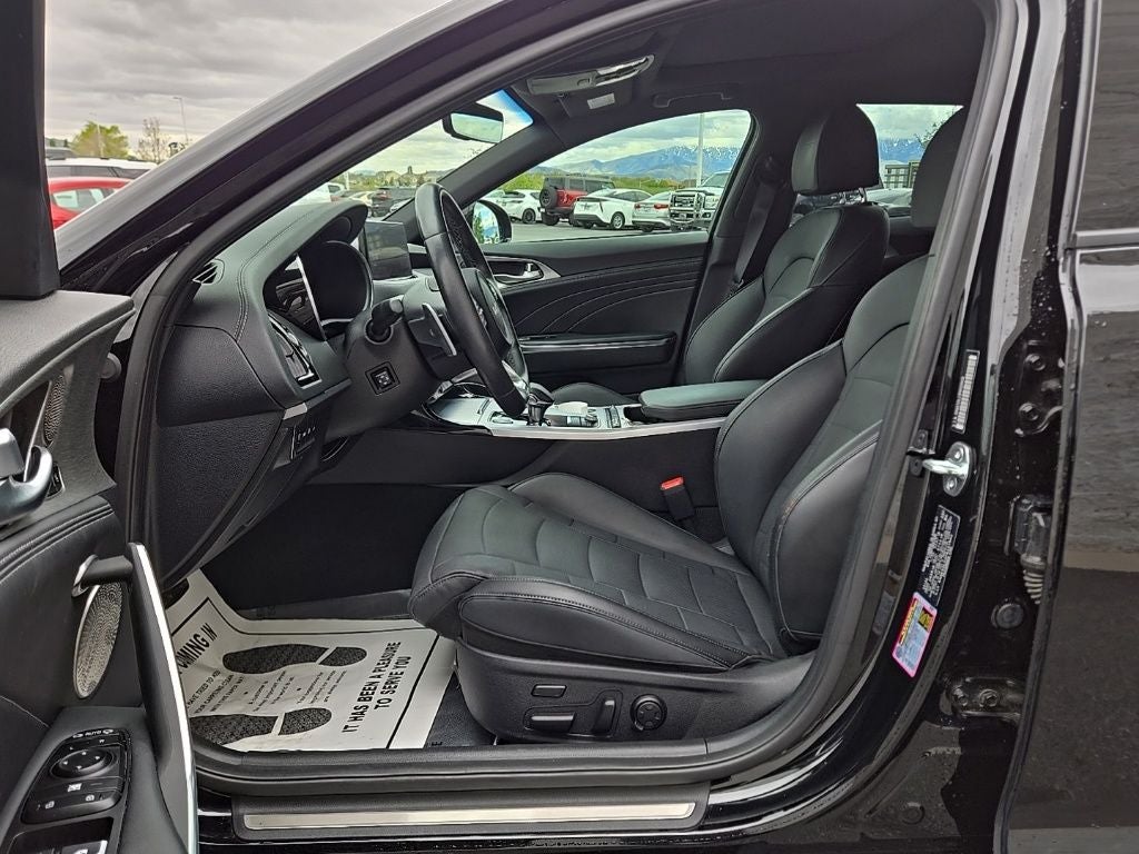 2023 Kia Stinger GT2