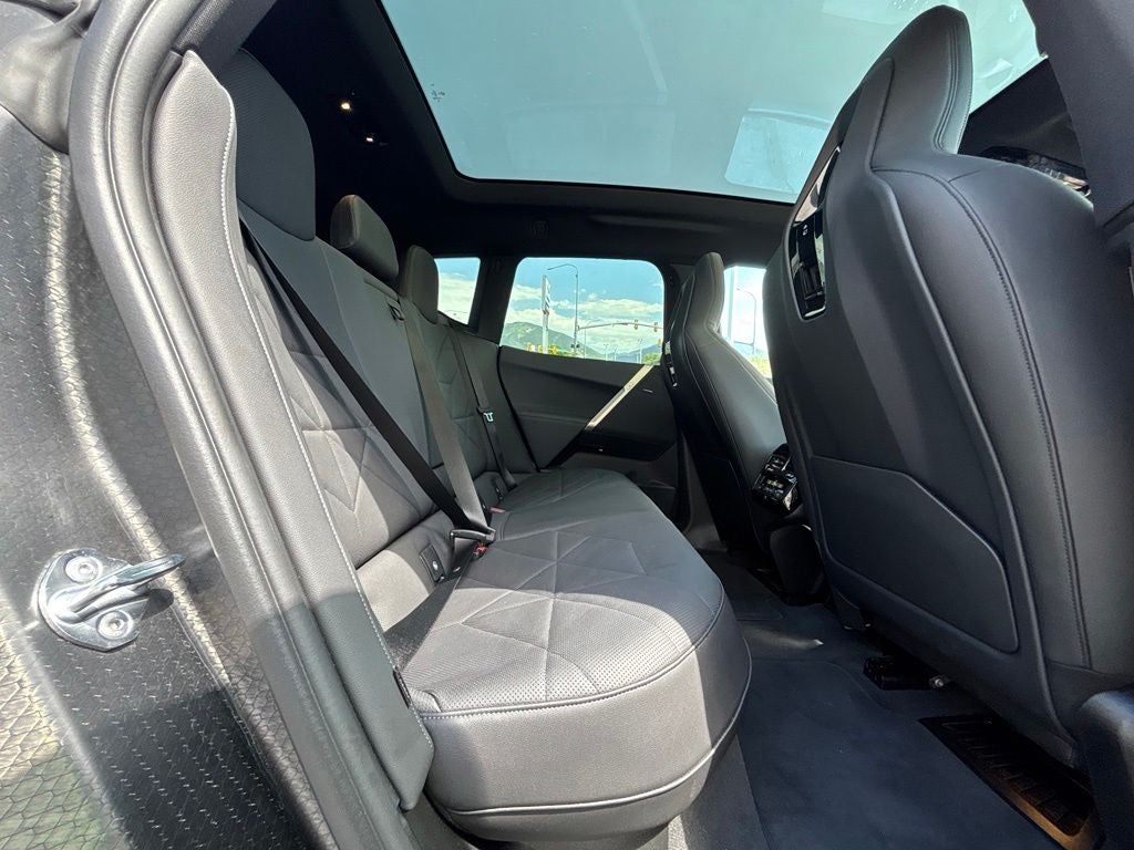 2025 BMW iX xDrive50